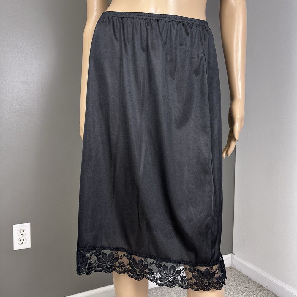 Vintage Lorraine Half Slip Skirt Medium 100% Nylon Wide Lace Semi Sheer USA Made